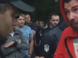 "Я решу, как с тобой общаться, чмо": в Киеве арестовали харьковского блогера, крывшего "копа" матом, - ВИДЕО