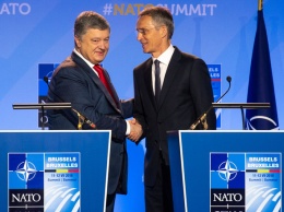 С кем встретился и кого отверг Трамп. Второй день саммита НАТО. Обновляется