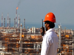 США введут санкции против всех стран, которые продолжат покупать нефть у Ирана