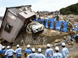Наводнение в Японии привело к гибели 195 человек