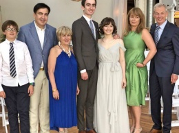 Саакашвили слетал в Америку на свадьбу сына