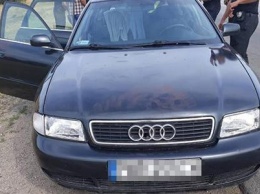 Полиция Бердянска задержала двух угонщиков автомобиля