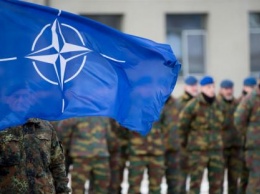 «Полное уничтожение»: НАТО проиграет Третью мировую войну России