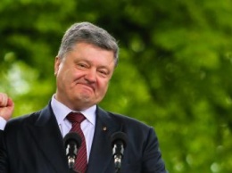 В Сети высмеяли «выступление» Порошенко перед пустым залом на саммите НАТО?