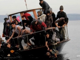У берегов Испании за два дня спасли около 500 мигрантов