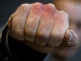 В Запорожской области полицейского ударили в лицо на Дне города