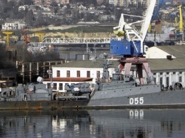 Дерзкие холопы: рабочие военного завода в Севастополя вышли на акцию протеста