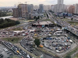 Пробки в Киеве: левый берег "остановился" (фото)