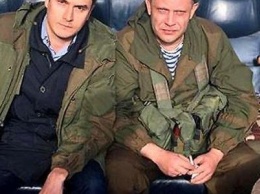 Захарченко и депутат Госдумы в креслах сбитого над Донбассом «Боинга» (ФОТО)