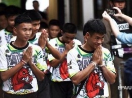 Тайские дети рассказали, как переносили "пещерный плен"