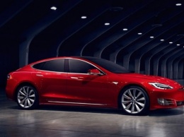 В Германии покупателей Tesla заставят вернуть государству €4000
