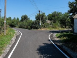 За три года в Петриковском районе отремонтировали более десяти дорог