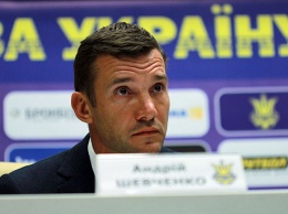Федерация футбола Украины продлила контракт с главным тренером сборной Украины Андреем Шевченко и его штабом до 2020 года