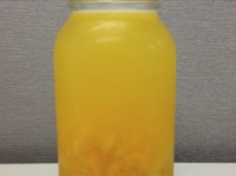 Если вы пьете лимонную воду утром, добавьте к ней ананас. Это важно!