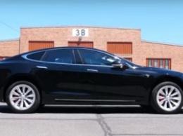 Tesla Model S превратили в самый быстрый бронеавтомобиль в мире