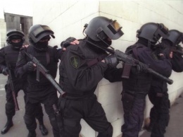 ФСБ пресекла поставку в Россию огнестрельного оружия из Евросоюза