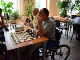 В Павлограде прошел шахматный турнир среди людей с инвалидностью (ФОТО и ВИДЕО)