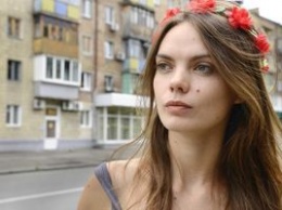 Одна из основательниц Femen покончила с собой в Париже