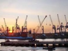 Методика раздора: В Украине предлагают содержать причалы за счет средств портовых операторов