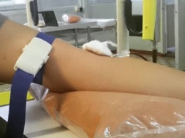 В Херсоне сотрудники полиции и военнослужащие пополнили банк донорской крови