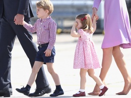 Принц Джордж больше не хочет играть со своей сестрой Шарлоттой