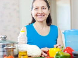 Эксперт рассказала о лучшей диете для женщин старше 40 лет