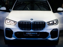 Новый BMW X5 впервые показан в России