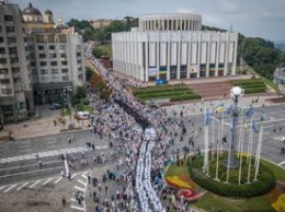 Бортник о Крестном ходе: Такое количество людей видел только на концерте Винника