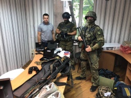 В Одессе полицейские задержали боевиков, пытавшихся захватить бетонный завод