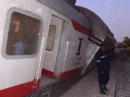 В Египте сошел с рельс пассажирский поезд, пострадали шестеро людей