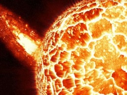 Уфологи: Сжатия Солнца говорят о его неминуемом взрыве