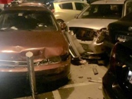 В Киеве во время ДТП одновременно пострадало 8 автомобилей (ФОТО)