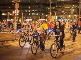 Ночной велопарад закроет в Москве несколько улиц