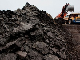 Правительство рассчитывает накопить к зиме 2,6 млн тонн угля и 17 млрд кубометров газа