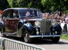 Rolls-Royce королевы Елизаветы продадут на аукционе