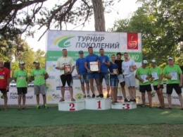 Как в Мелитополе победителей триатлона награждали (фото)
