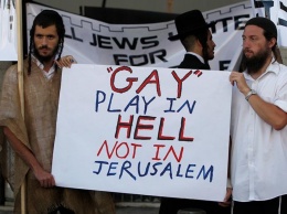 Религиозные евреи устроили сидячую забастовку