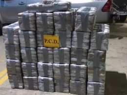 В Коста-Рике задержали судно с двумя тоннами кокаина
