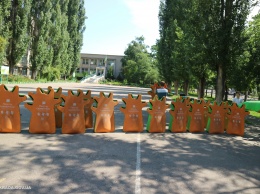 В николаевских детских садах появятся 70 ярких «ладошек» - контейнеры для сбора тетрапак-упаковок