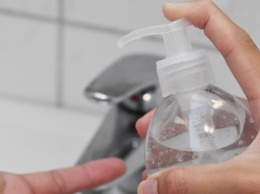 Ученые рассказали об опасности мытья рук дезинфицирующими составами