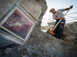 Помпеи продолжают хранить сокровища: археологи обнаружили новые находки в «Доме Юпитера»