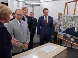 Путин ознакомился с проектом нового музейного комплекса Севастополя