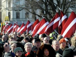 «30 лет без достойной жизни»: Журналист обвинил власти Латвии в «трагедии латышского народа»