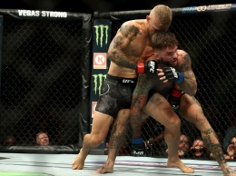 UFC 227: Диллашоу победил Гарбрандта техническим нокаутом и другие результаты турнира