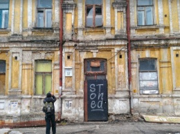 Историческое здание на ул Гоголевской, 32 в Киеве намеренно доводят до разрушения