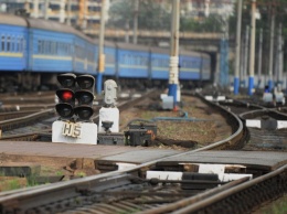 Разрыв с Россией обанкротит железные дороги Украины - и поможет их раздерибанить