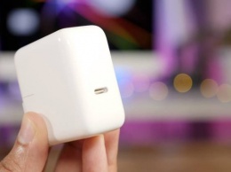 Власти могут обязать Apple перевести iPhone на USB-C