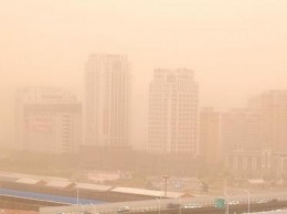В Оренбурге пронеслась песчаная буря