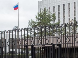 Российские дипломаты отправились к задержанному Суверину в тюрьму США