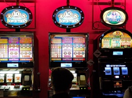 Президент легализовал виртуальные казино, но это еще не все: подробности инициативы